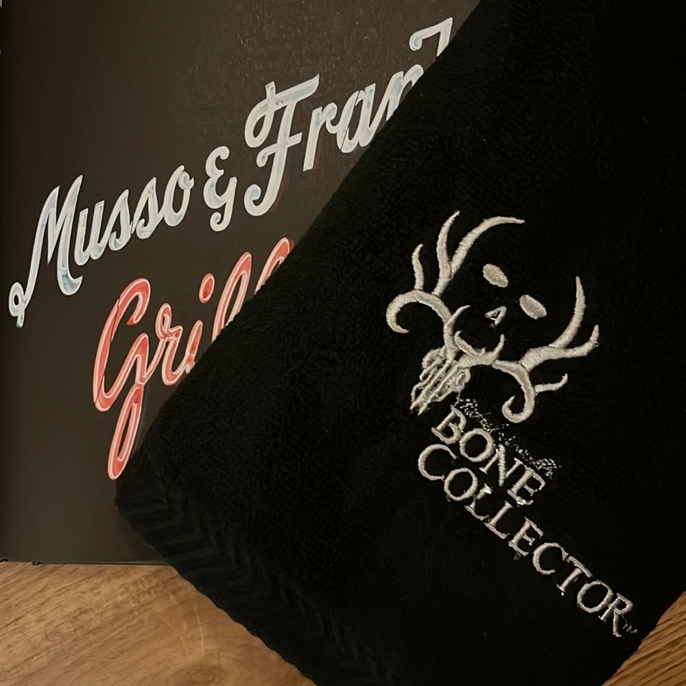 ☠️ Bone 🦴 Colllector ☠️ • Accent towel • ☠️🦴